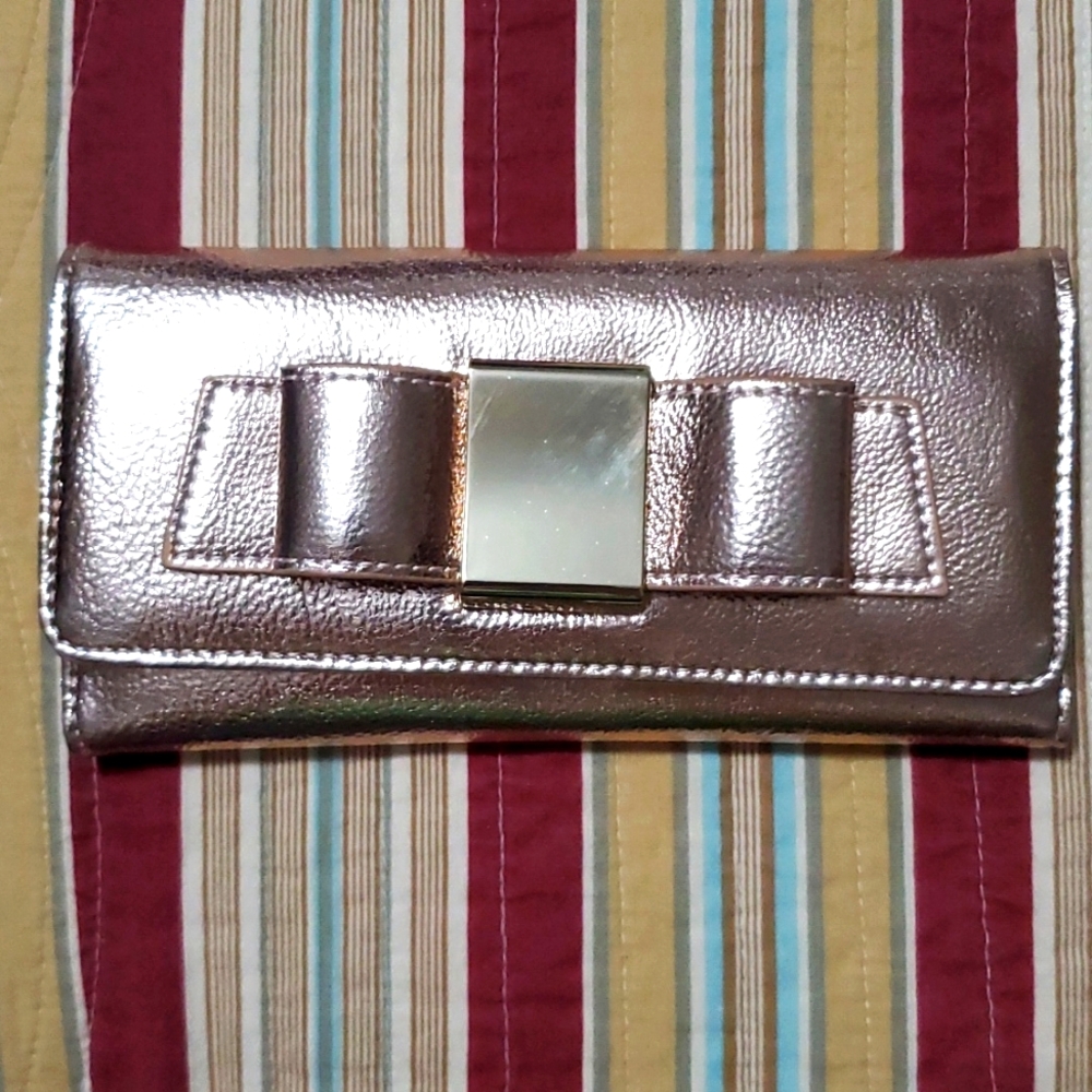 Ivanka Trump rose gold wallet